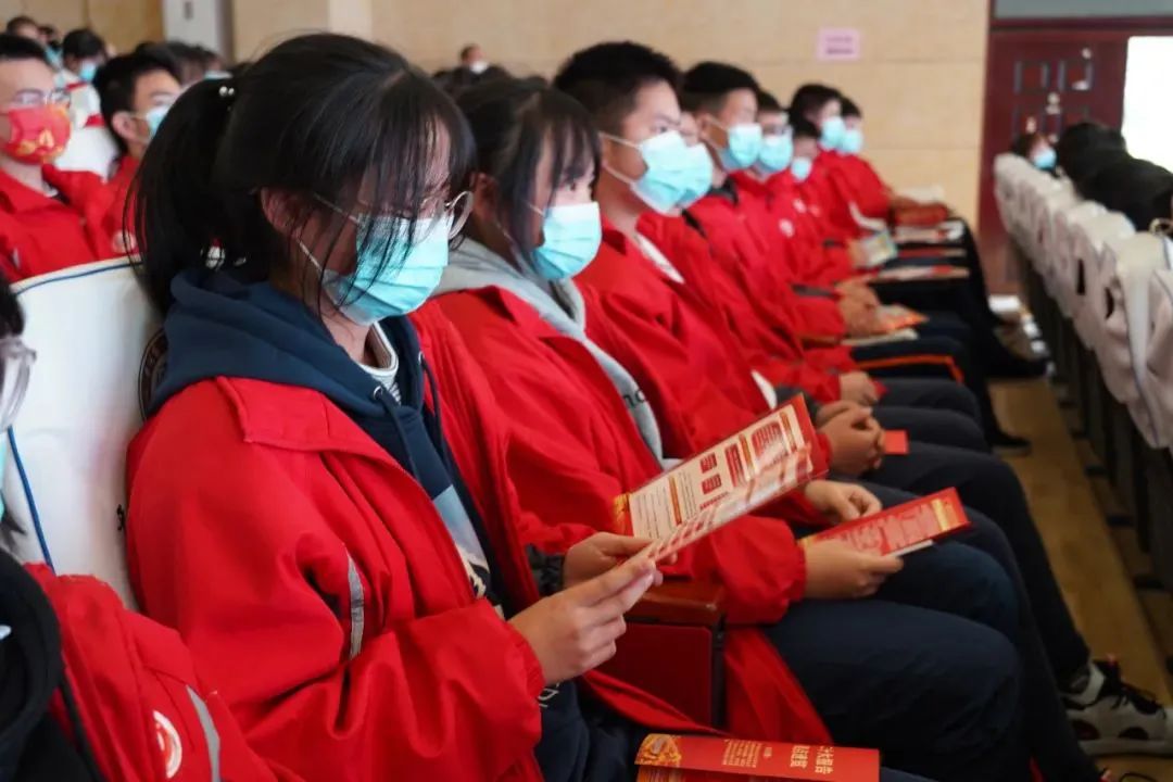 1669779314059039914.jpg 1669779314059039914.jpg